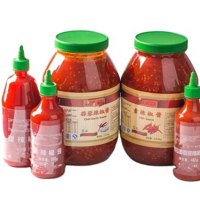 간장 맛 달콤한 스리라차 핫 칠리 소스 및 합리적인 내용