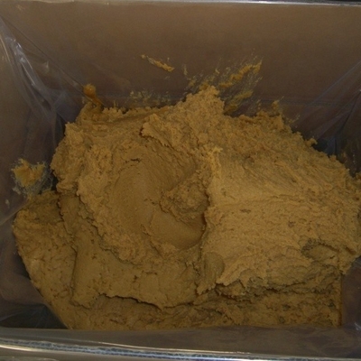 핫 수시 향신료와 정통 맛의 양배추 파스트 다크 시로 미소