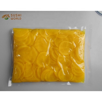 보통 보관형식 전통적 맛 일본어 주황색 찌른 래디쉬 음식에 스틱