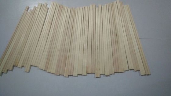 부드러운 표면 친환경 포장용 일회용 목재 톱스틱