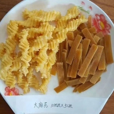 일반 분홍색 감자 칩 오징어 롤 새우 스트립 배아 재료 색상 적색 흰색 새우 크래커